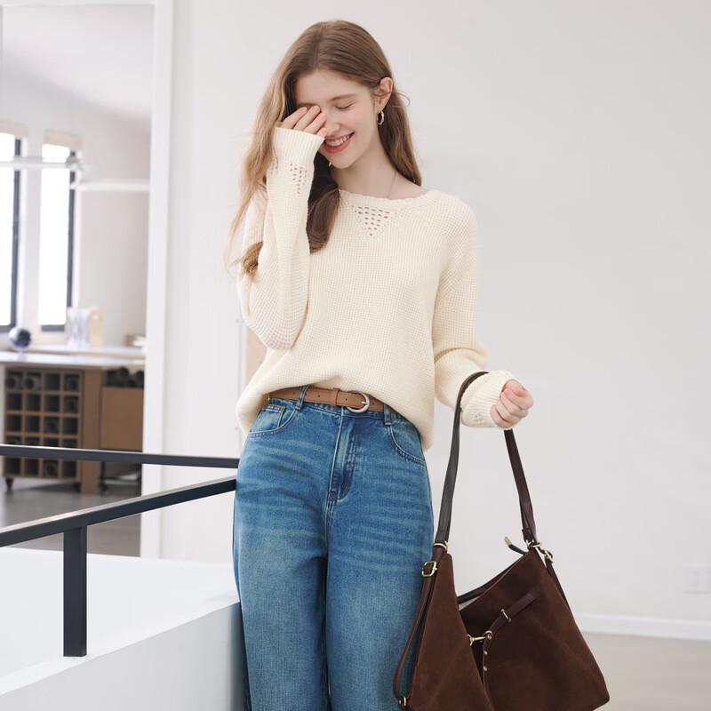 Women's Hollow-Out Long Sleeve Knit Top