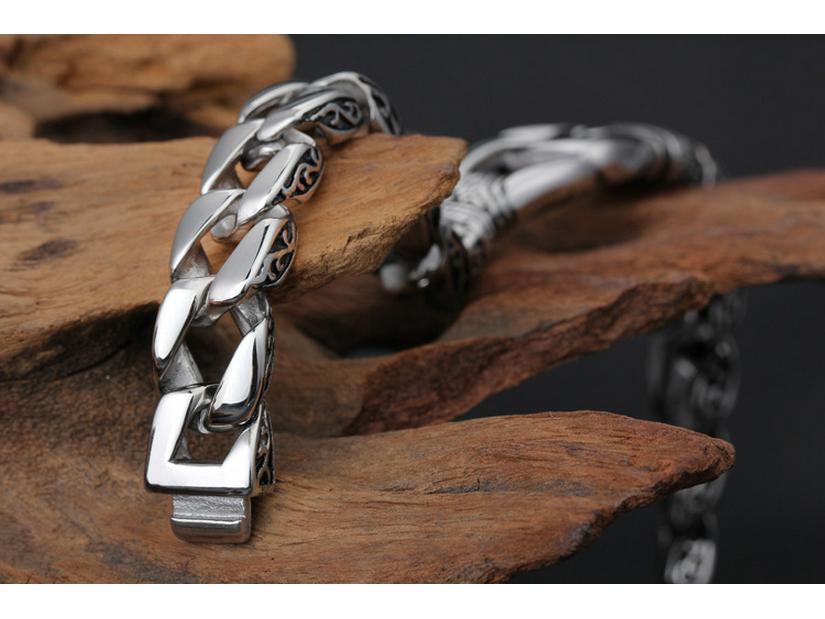 Retro Men's Stainless Steel Titanium Bracelet - European and American Fashion