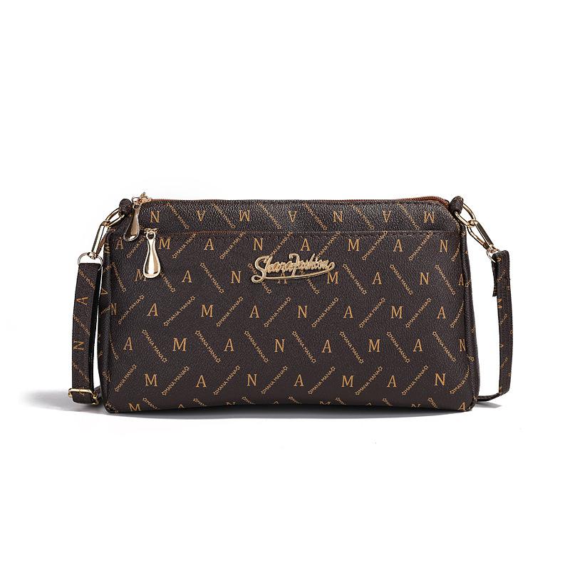Fashion printed women's bags are hot-selling messenger bags in the season, middle-aged women's shoulder bags, mother's large-capacity commuter bags