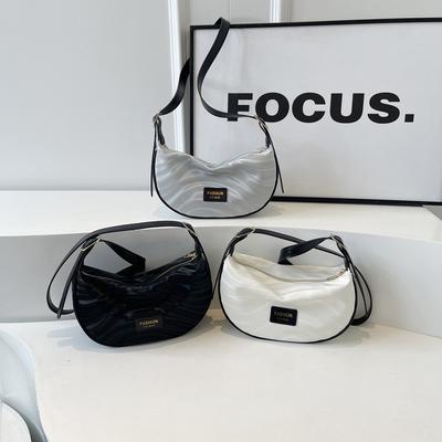 Urban Texture Niche Bag Women's Bag New Casual Crossbody Bag Fashionable Simple One-shoulder Dumpling Bag Trendy