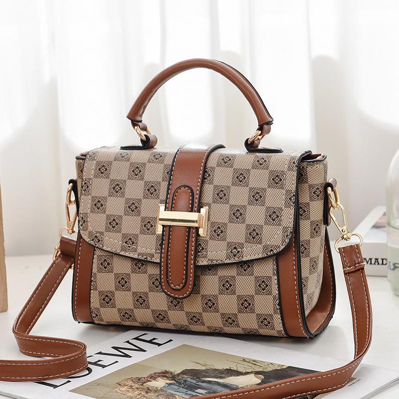 Women's bag 2026 new versatile small square bag single shoulder crossbody handbag women's texture large-capacity women's bag