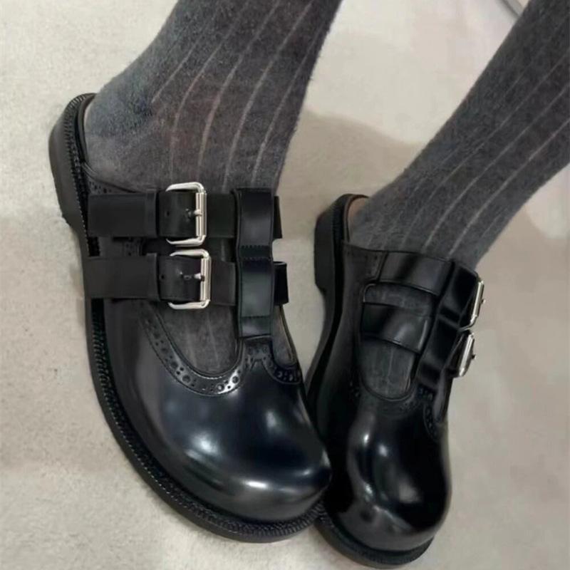 Fashion Woman Low Heels Round Toe Slippers Female Casual Slip on Metal Buckle Stap Slides Lady Outside Comfortable Gladiator Shoes