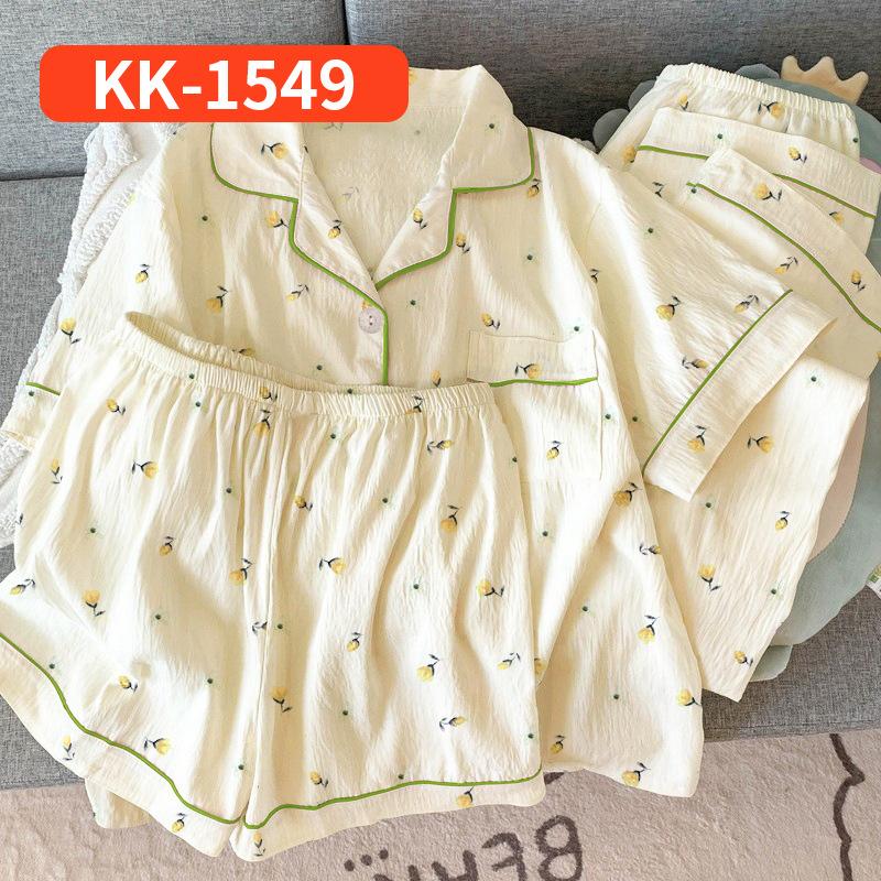 Retro Small Floral High-End Wrinkled Cloth Pajamas Women'S Summer Casual Homewear Short-Sleeved Three-Piece Set