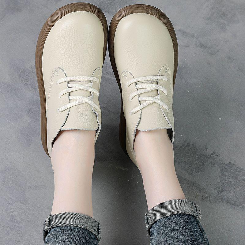 Retro Style Leather Ankle Boots for Wide Feet - Chunky Heel & Thick Sole