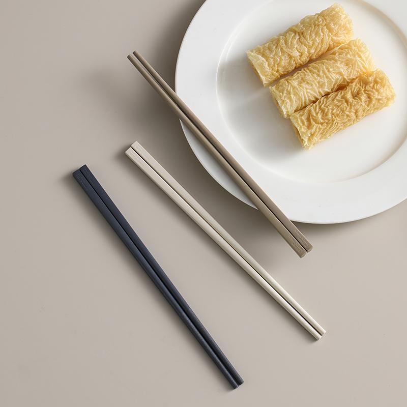 5 Pairs Chopsticks Set 24cm Mixed-color Chopsticks Heat-resistant Antibacterial Mildew-proof Anti-slip Kitchen Tableware Set