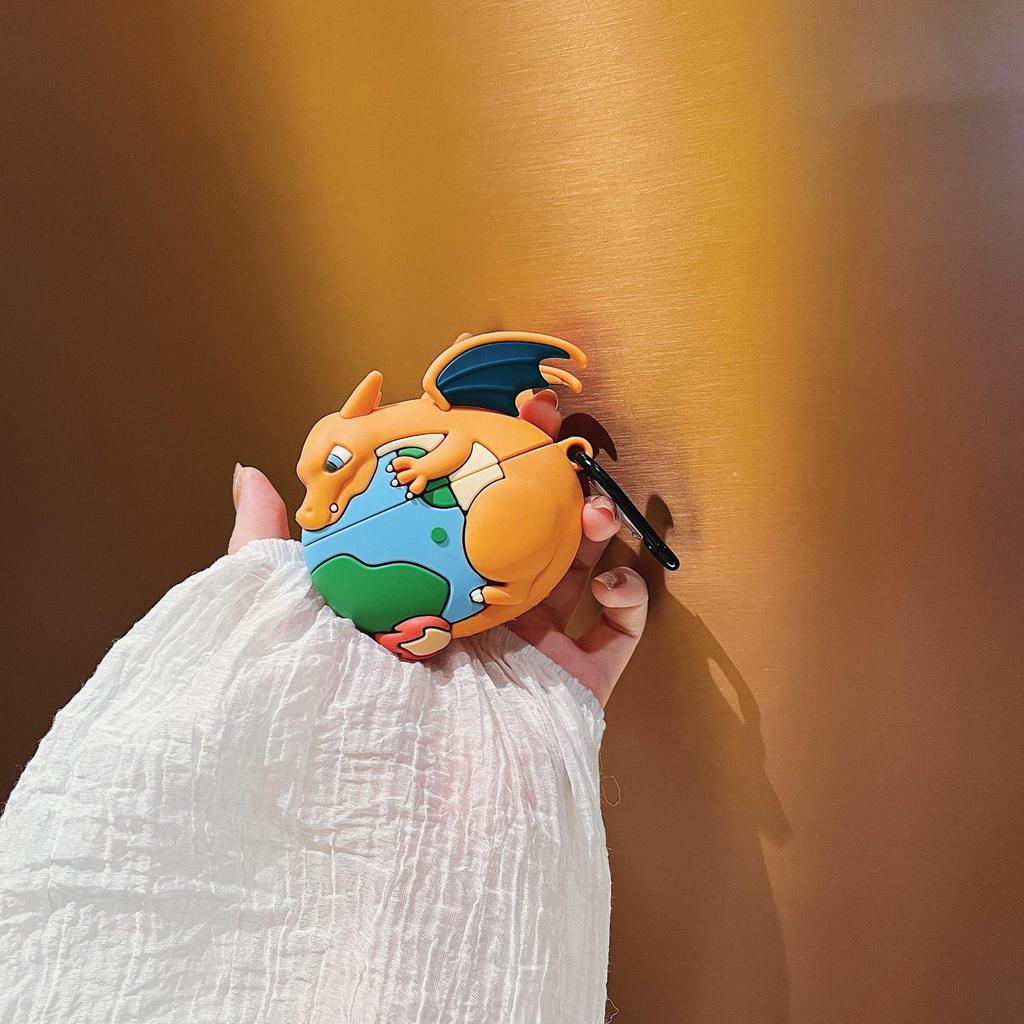 Earth Cast Charizard AirPods Pro 3 Case: Compatible with Gen 2/3/4 Apple Bluetooth Earphone.