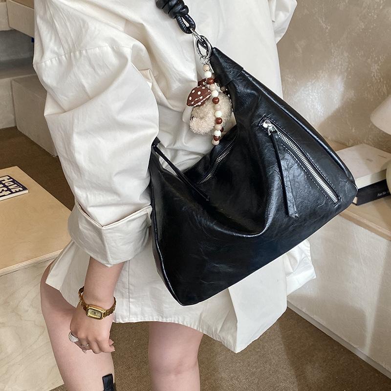 Single-shoulder Tote Bag - Trendy, Fashionable, Unique, Large Capacity, Commuter Crossbody Bag