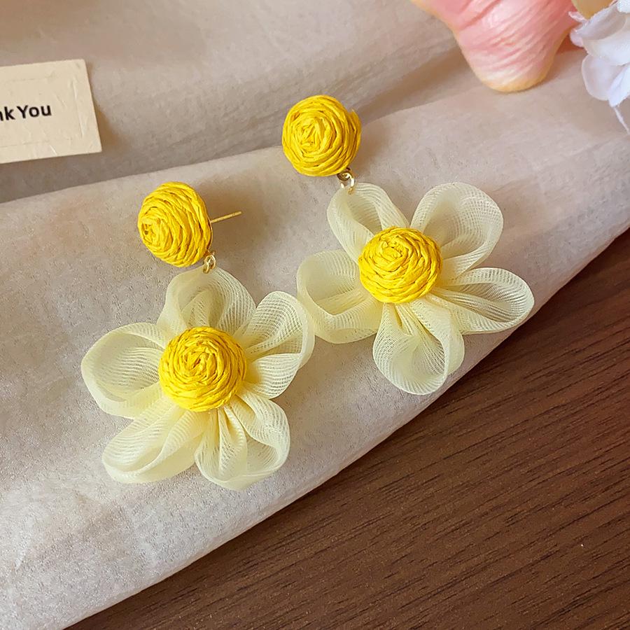 Silver Needle Raffia Chiffon Flower Stud Earrings - Sweet Vacation Style with a High-End Design Feel.