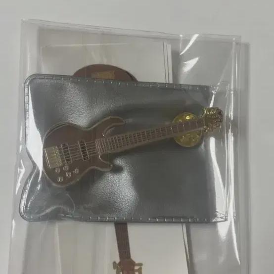 LUCY Cho Wonsang Emiliano Badge