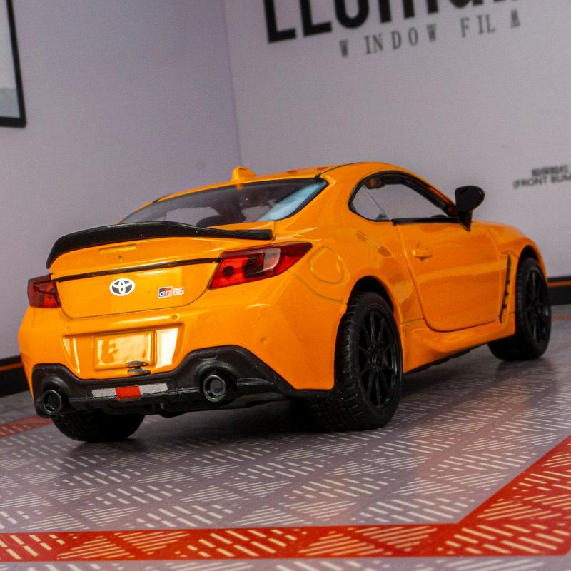 uwhpc2 1/28 Toyota GR86 Alloy Sports Car Model Diecasts Metal Track Racing Vehicles Car Model Simulation Sound and Light Kids Toys Gift