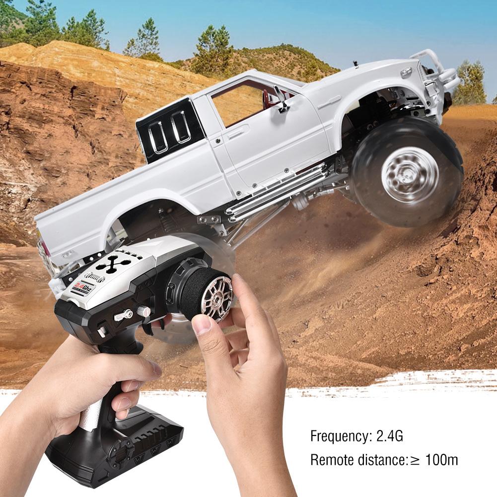 1Celsius10 2.4G 4 Metal Remote Control Racing Vehicle RTR (Black)