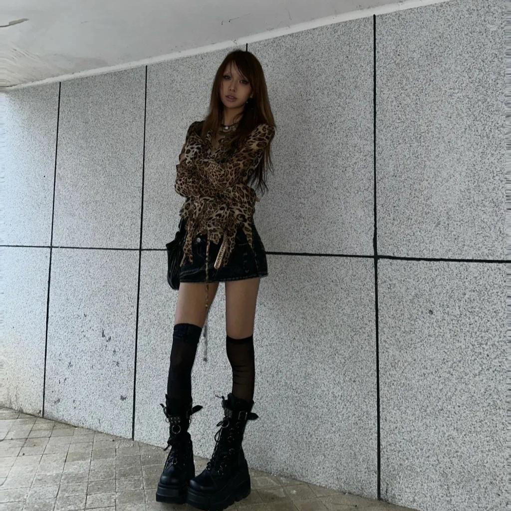 VAYLA Japanese Y2k Leopard Print Shirt Vintage Harajuku Ruffled Blouses Grunge Aesthetics V-neck Irregular Shirt Trashy 90s
