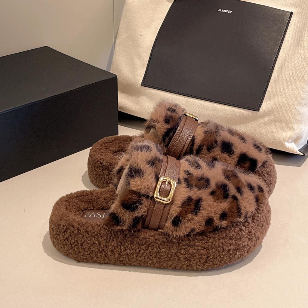 Winter neue zwei Tragevarianten flauschige Schuhe Damen dicksohlige Gürtelschnalle Samt warm ein Pedal Baumwollschuhe Damen Tide