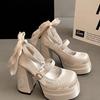 Білі французькі туфлі на високих підборах з ароматом, жіночі туфлі на товстому підборі, нові осінні туфлі 2025 року з бантом та маленькими шкіряними туфлями Мері Джейн