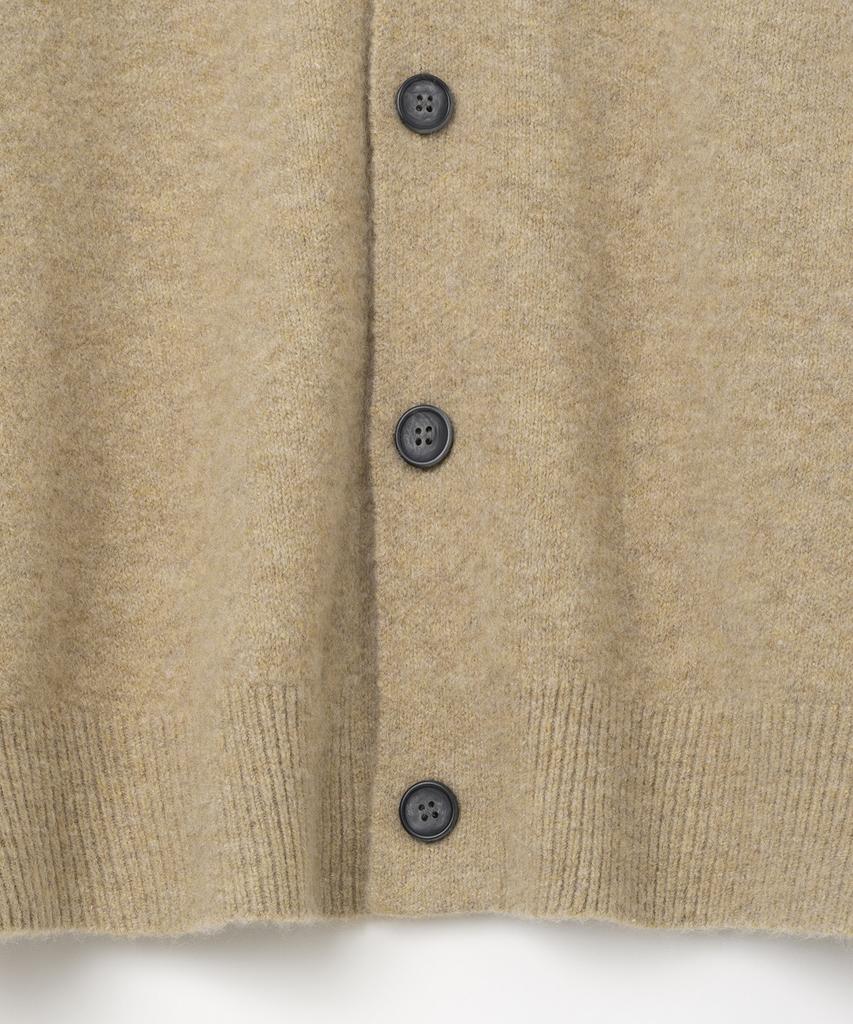 MILLO ARCHIVE Crop Move V-Neck Cardigan [Oatmeal]