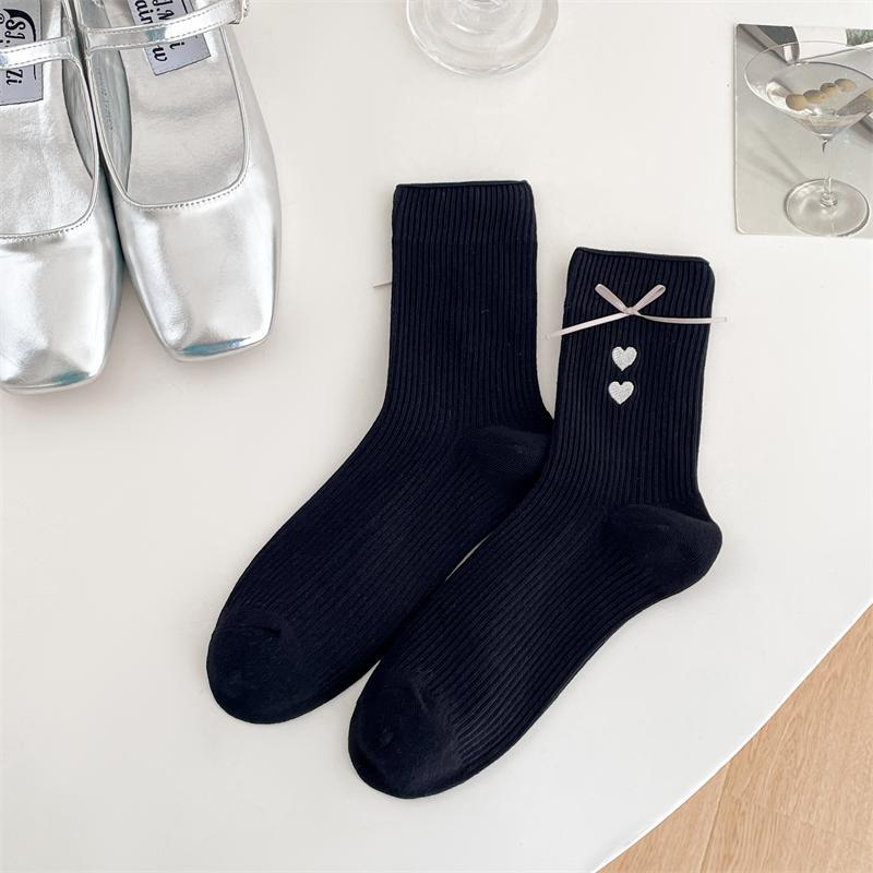 Lady Spring and Autumn Love Embroidered Bow Colored Tube Socks