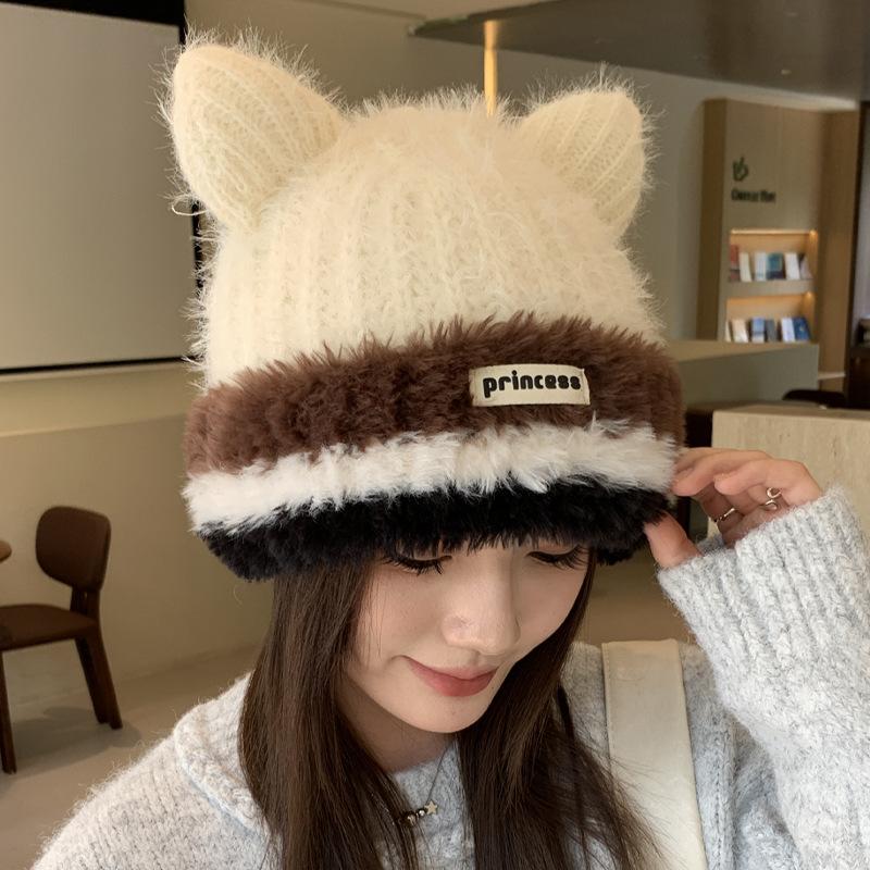 

Autumn and winter new contrasting color plush hat women s warm ear protection hat cute cat ears knitted thickened basin hat 52-56cm рожевий