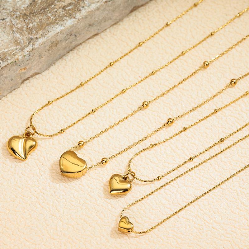 French Heart Stainless Steel Pendant Necklace - Simple & Polished Clavicle Chain