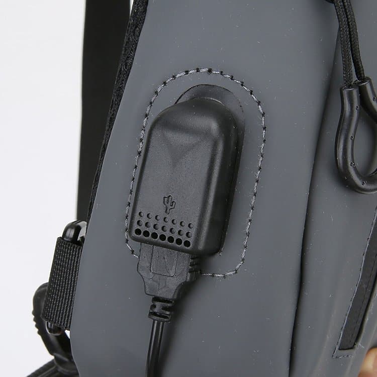 Multifunctional Breast Bag Men's Fashion Shoulder Messenger Bag