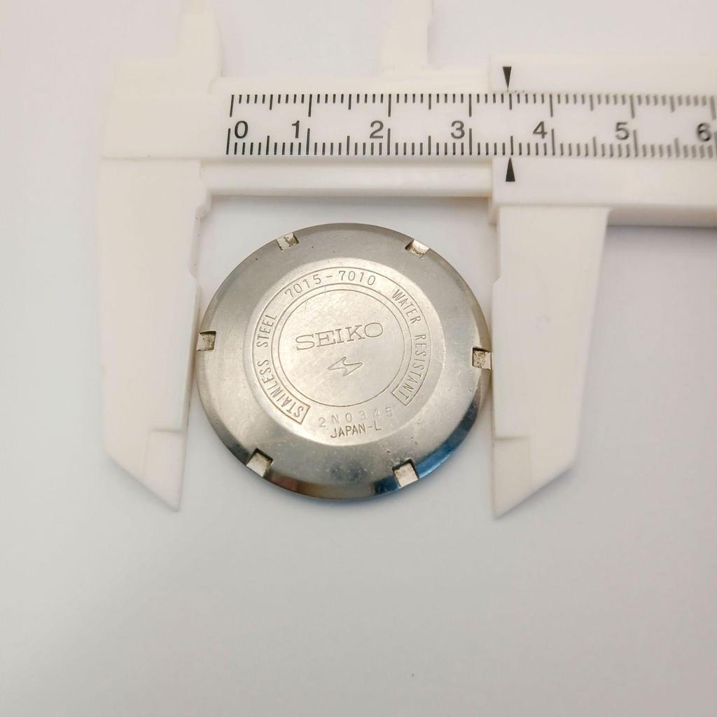 Used 0504-2 SEIKO 5SPORTS Seiko 5 Speed Timer 7015-7010 Men's Watch Caseback Parts