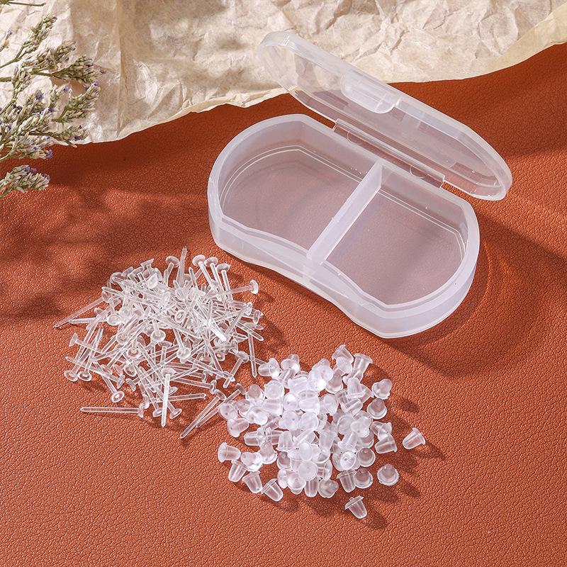 Transparent Ear Piercing Studs with Backs, 2-Compartment Box for Healing Women’s Earrings, Plastic Sticks