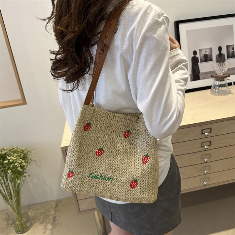 Stylish Woven Tote Bag For Women With Large Capacity Chic Summer Bucket Bag