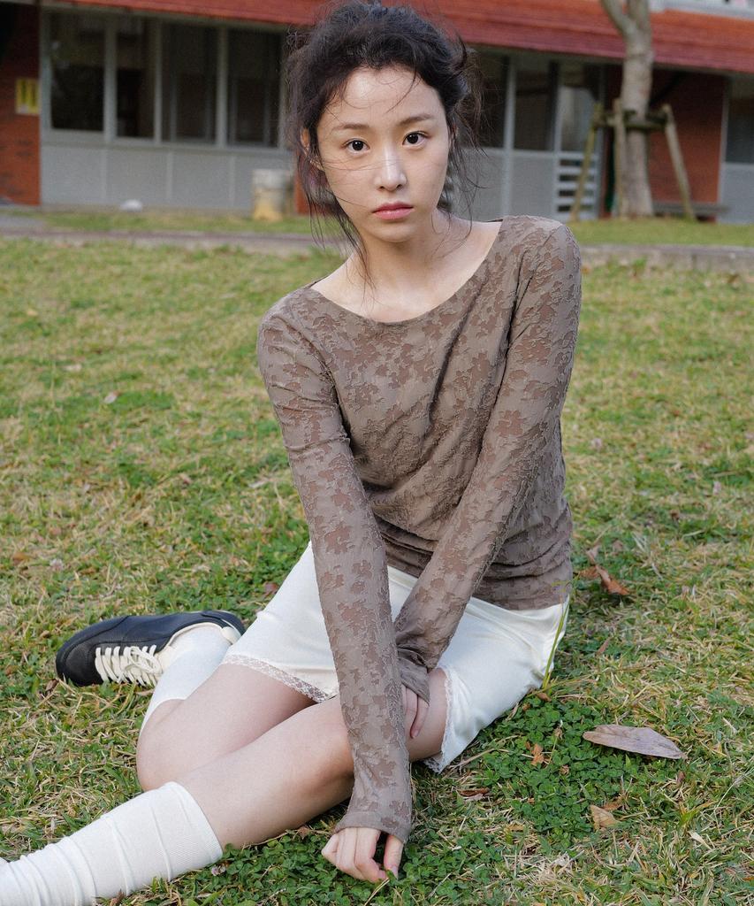 ANDNEEDS Rivera Sheer Long Sleeve (Mocha)