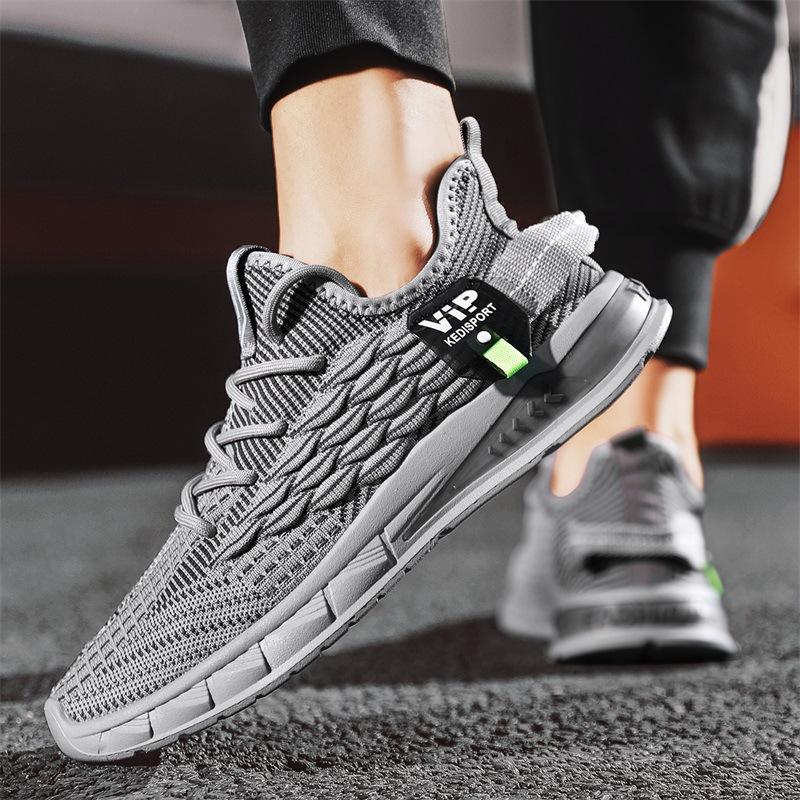 2025 men's shoes autumn breathable thin deodorant mesh fly-woven mesh shoes men's casual sports running trendy shoes