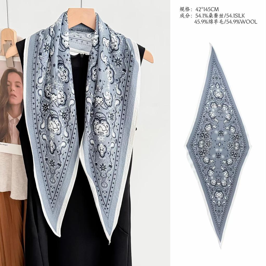 Thin spring and summer new mulberry silk silk scarf fashion diamond scarf thin silk wool scarf neck scarf versatile small scarf