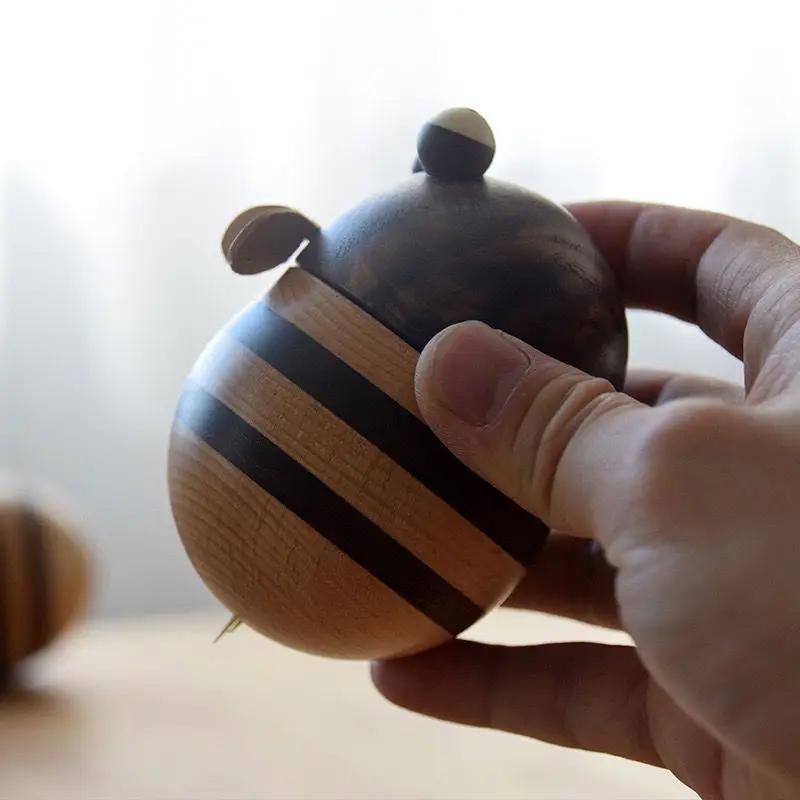 2025 New Little Bee Toothpick Box Creative Toothpick Tube, Dining Room Living Room Wooden Cute Toothpick Jar