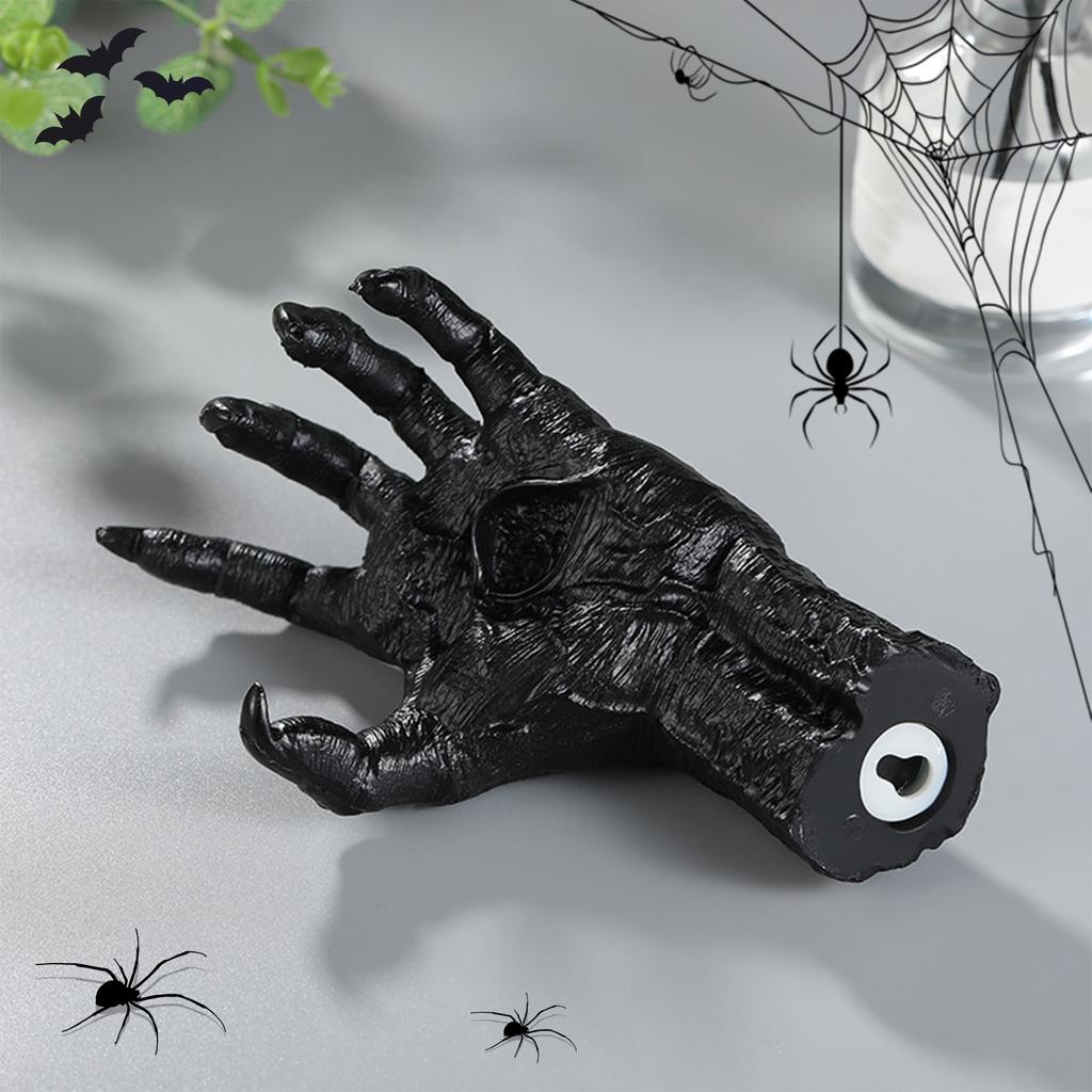 1 Set Halloween Resin Handwerk Dämonenklaue Haken Halloween Requisite Resin Geisterhand Ornament Kreative Geisterhand für Party