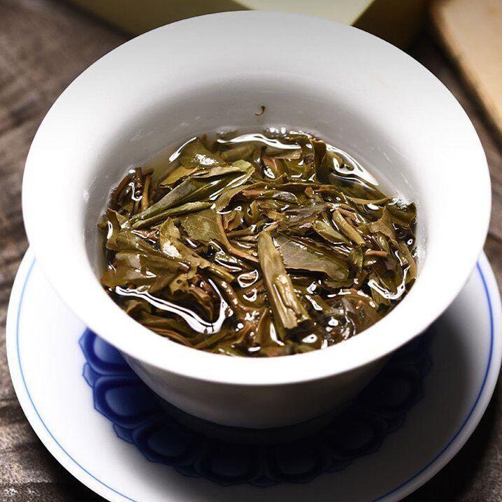 Anno 2021 Classico 7542 Tè Puer Crudo Menghai Dayi Tè Puerh Shen Pu Er 150g Scatola