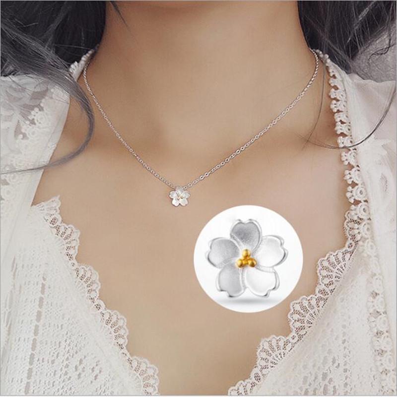 

Корейское ожерелье на ключицу с цветком вишни для женщин