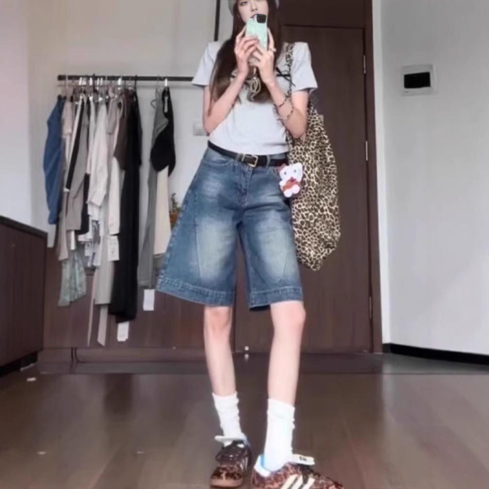 

High-Waist Retro Distressed Wide-Leg Denim Shorts for Women L