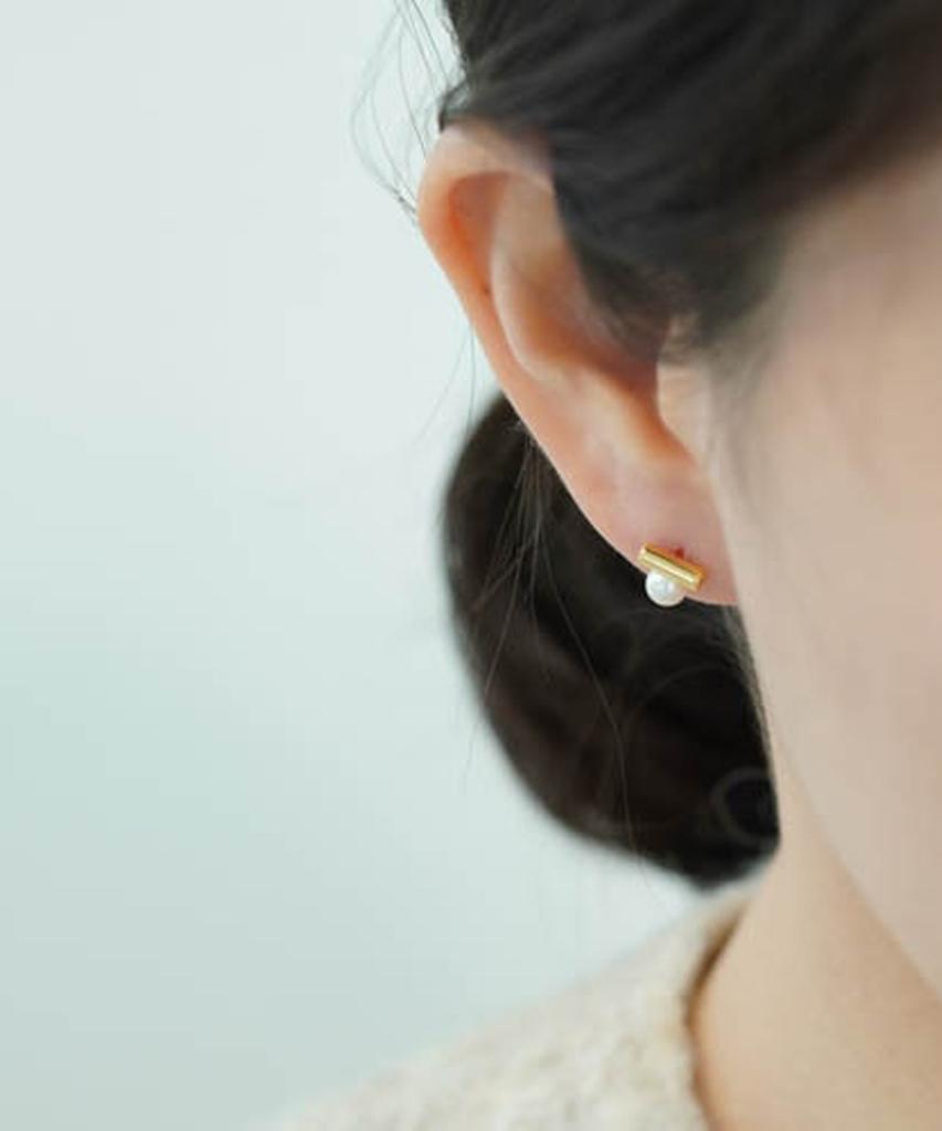 Alleun Silver 925 Swarovski Pipe Bar Bold Pearl Earrings