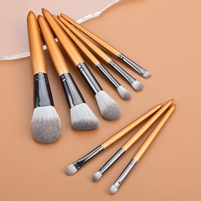 Violeta - Set of 9: Makeup Brush