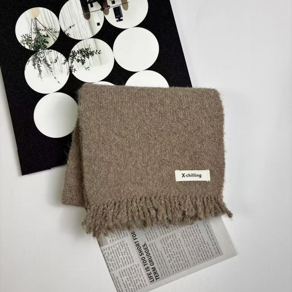 Wełniany Szalik Dzianinowy w Koreańskim Stylu z Frędzlami dla Kobiet – Wszechstronny, Ciepły i Stylowy