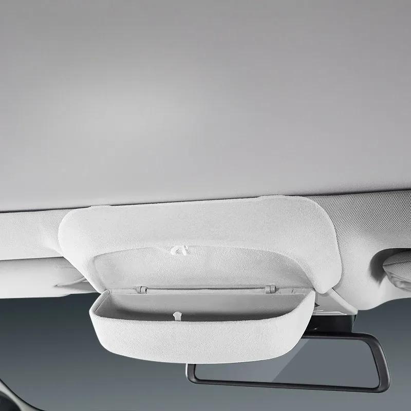 For Toyota Highlander/Crown Kluger Car Glasses Case Sunglasses Protective Storage Clip Car Interior Modification Accessories