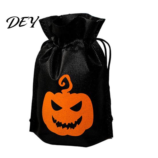 Funny Pumpkin Face Bags for Parties 5 Pcs Halloween Treats Bag, Non-woven Fabric Candy Holiday Decorative Storage Drawstring Snack Goodie Party Favors