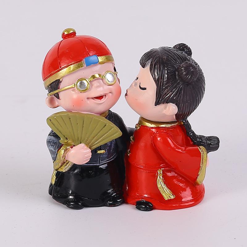 Resin Bride & Bridegroom Wedding Decorations - Chinese Style Home Ornaments