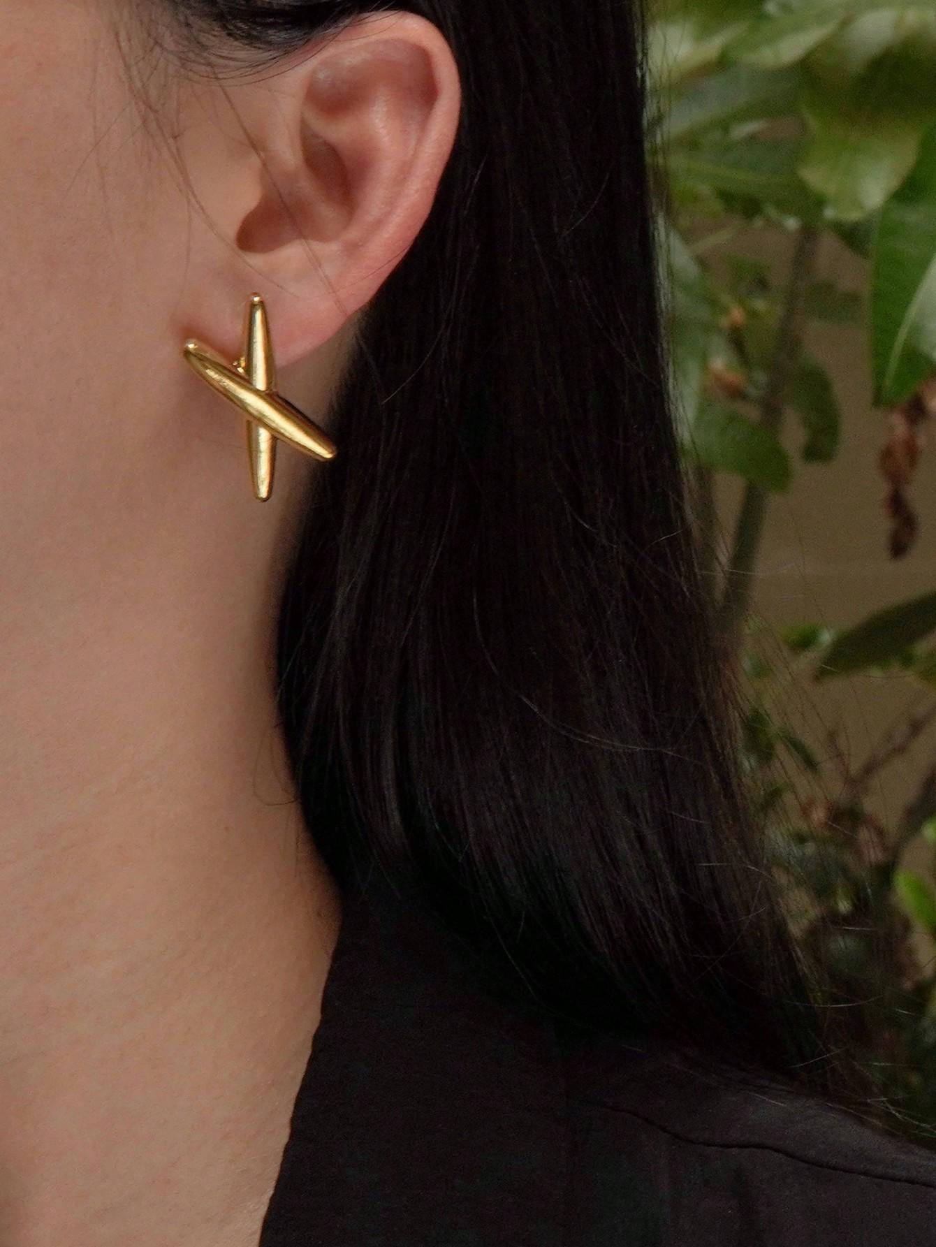 

Simple style cross X-shaped earrings, suitable for women s daily wear or as a gift