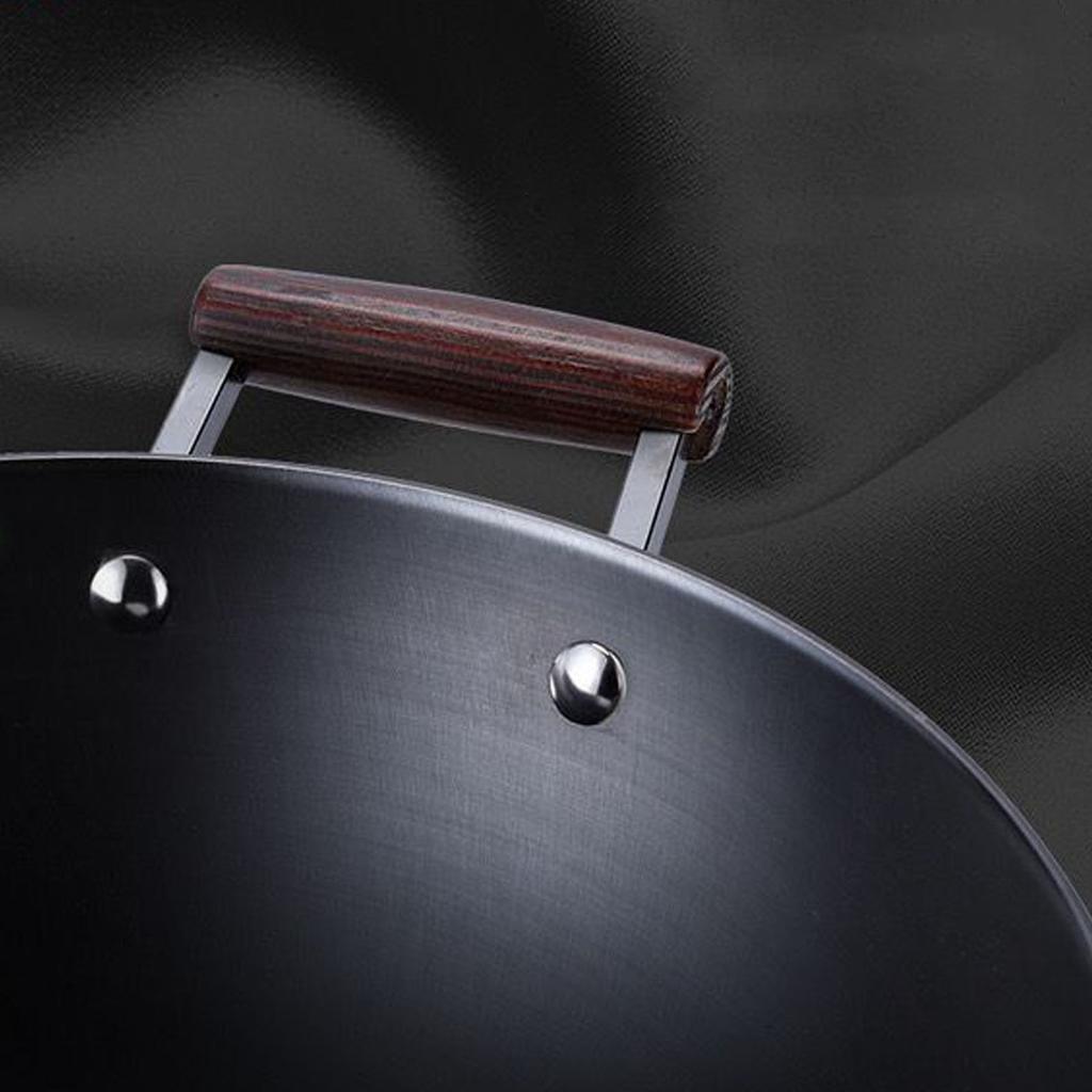 Frying Pan Even Heating Multifunctional Comfortable Handle Cast Iron Pot for Daily Home Cooking