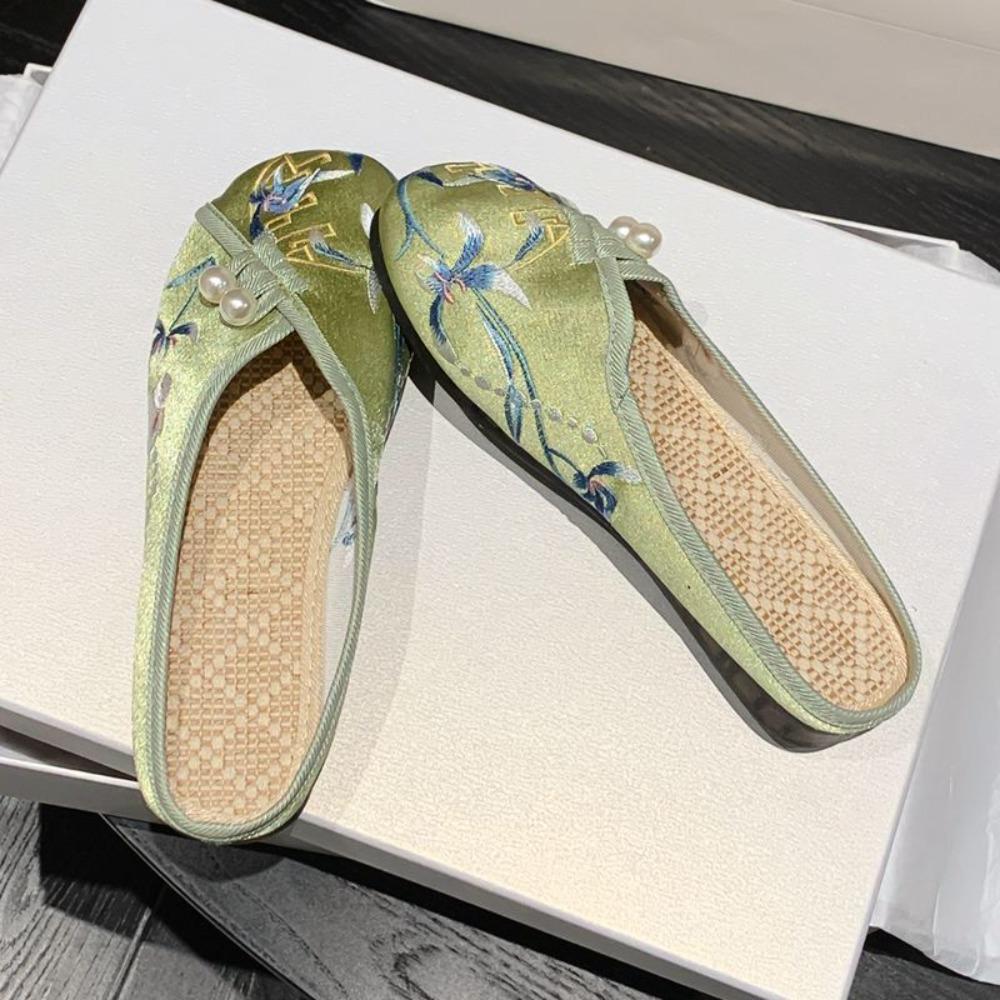 Soft Bottom Embroider Hanfu Slippers Flower Satin Sandals  Hanfu Accessories