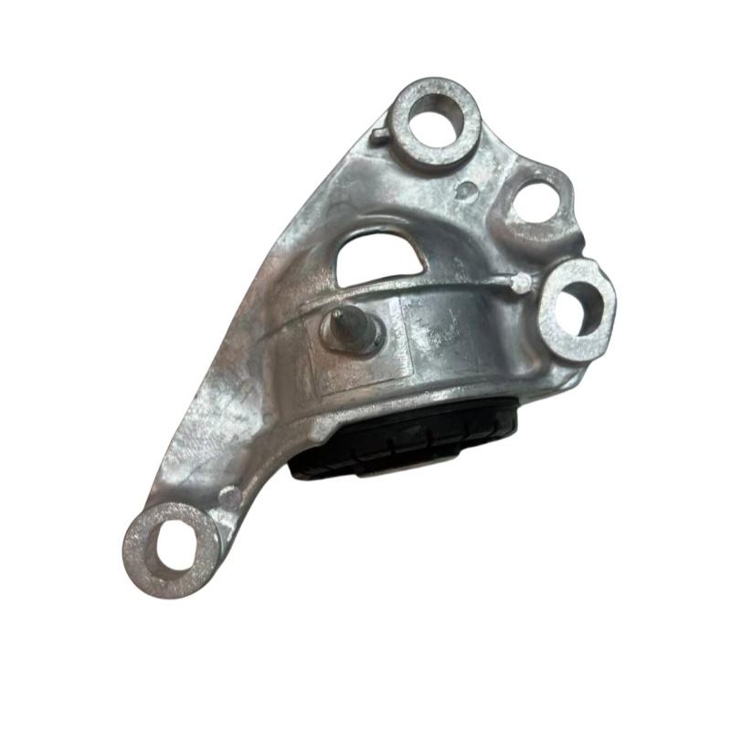 39029201 39099556 39099557 Suitable for GM New Cruze (New Model) rear bridge bracket rear axle mounting bracket rubber sleeve