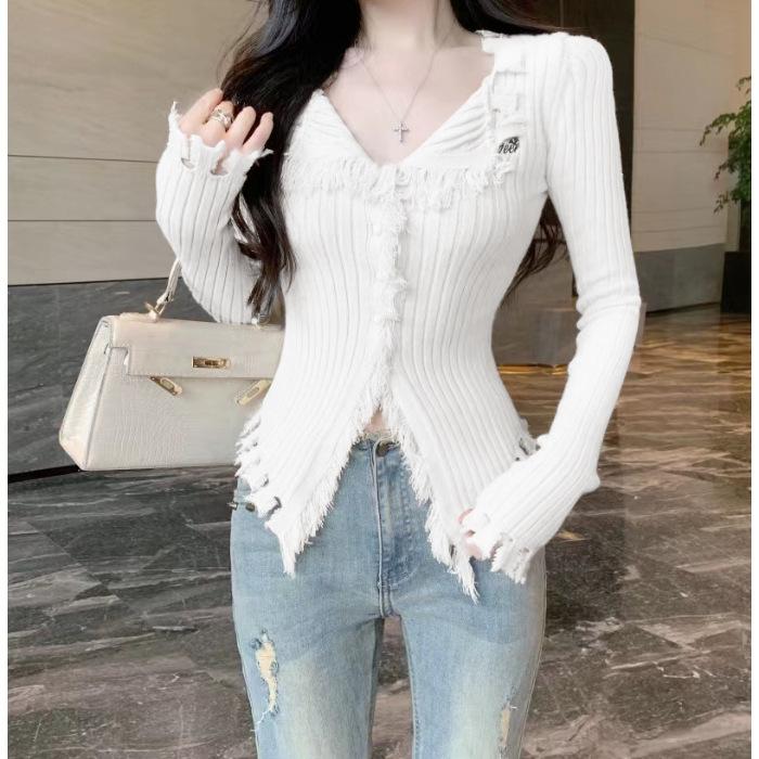 Pure desire style design, rough edge V-neck white sweater, women's autumn and winter new slim and thin niche cardigan top