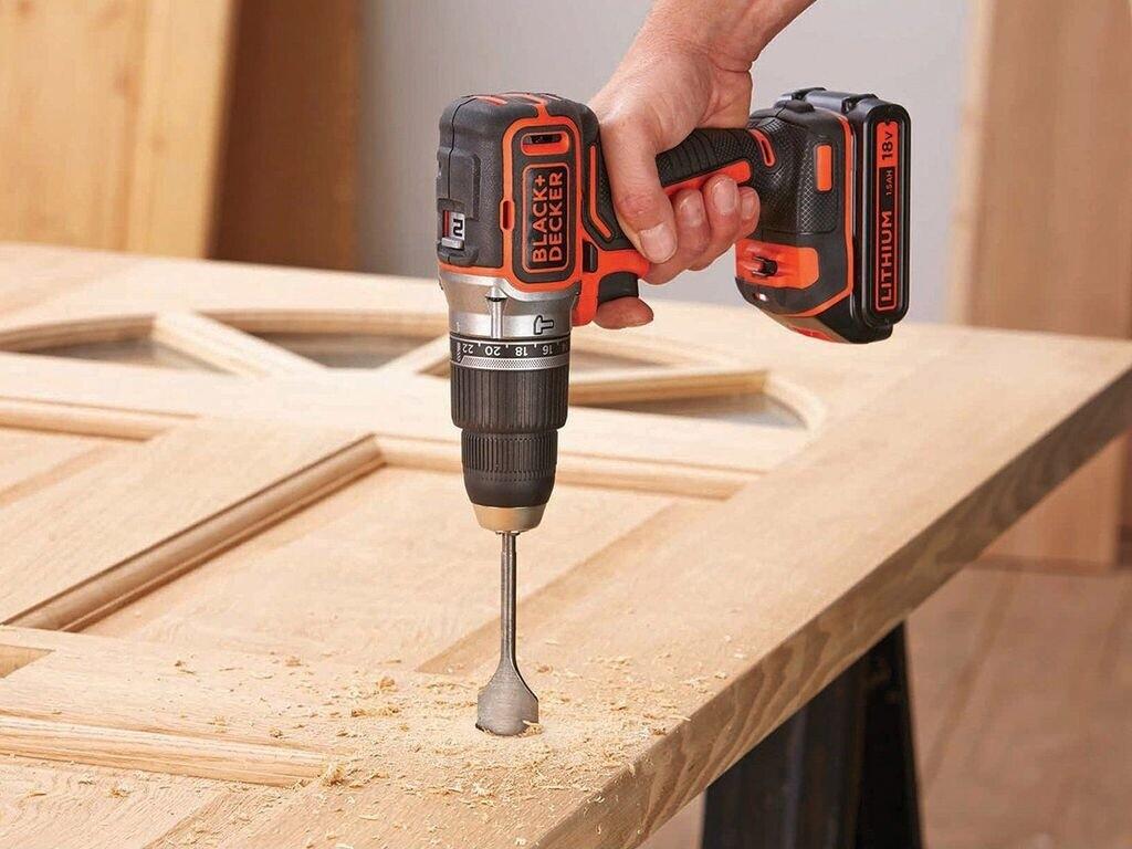 Шуруповёрт ударный аккумуляторный Black & Decker BL188K-QW