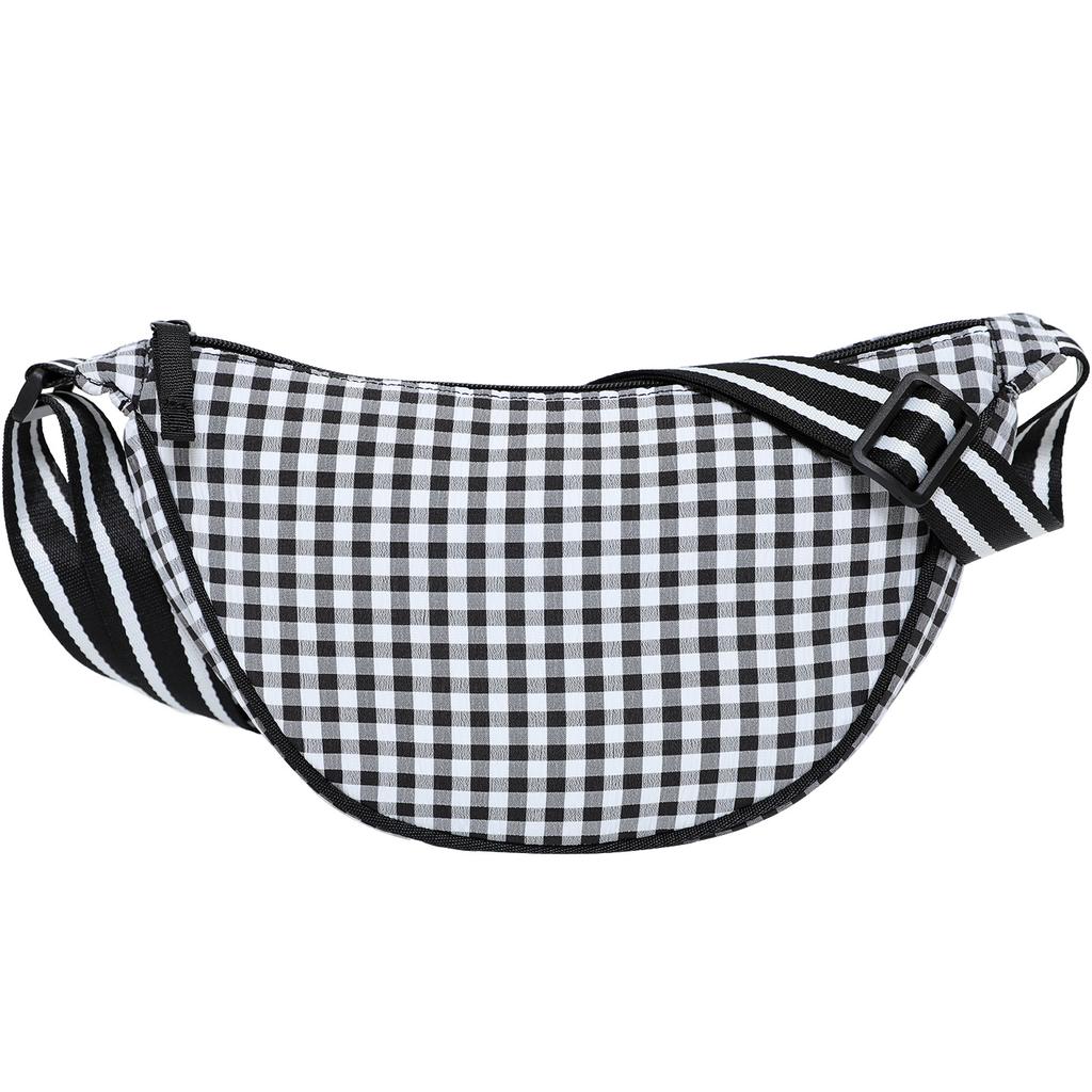 This Is A Laid-back Style Single-shoulder Bag with A Casual and Lightweight Design