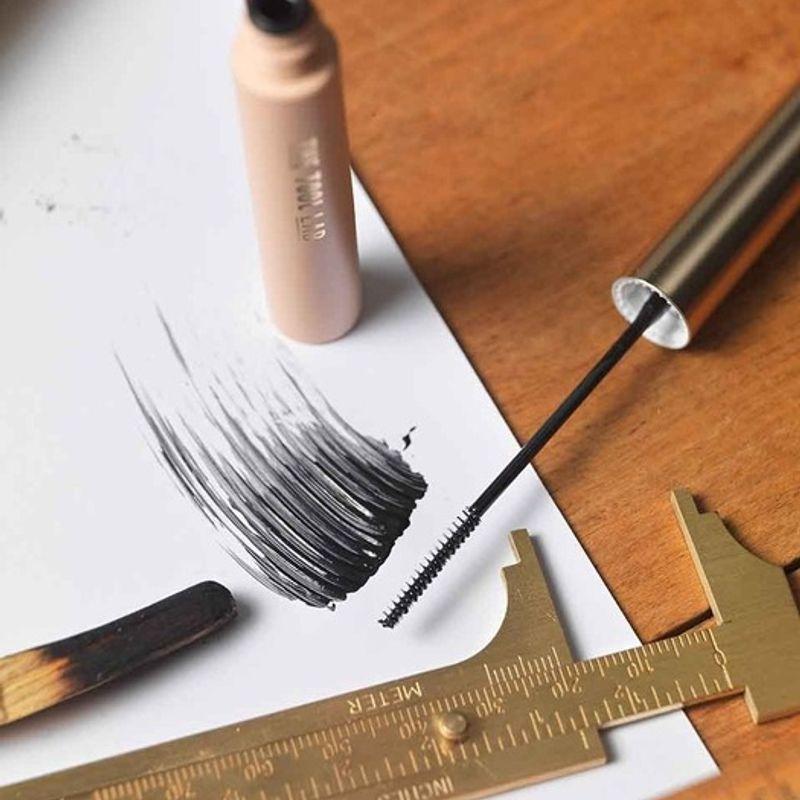 THE TOOL LAB [Black Eyelash Nutrient] Washable Serum Cara