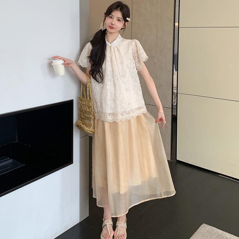 

Chinese-Style Lace Maternity Summer Short Sleeve Shirt & Slimming Skirt Set L