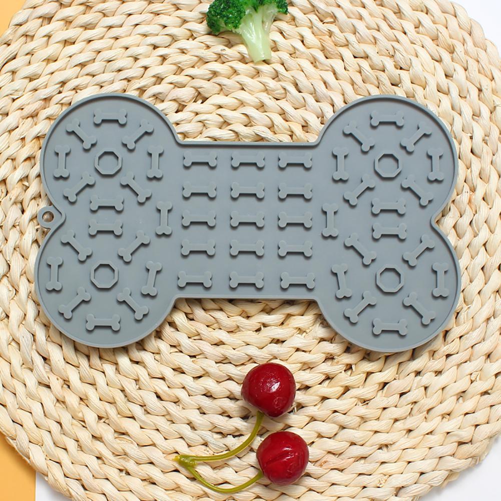 Silicone Pet Licking Pad With Suction Square Round Lick Mat Cat Dog Slow Food Bowl Dogs Slow Feeder Pet Supplies